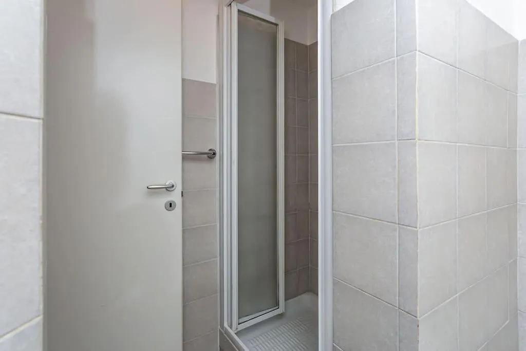 Apartment Adorno 3 - Affitti Brevi Italia Genoa