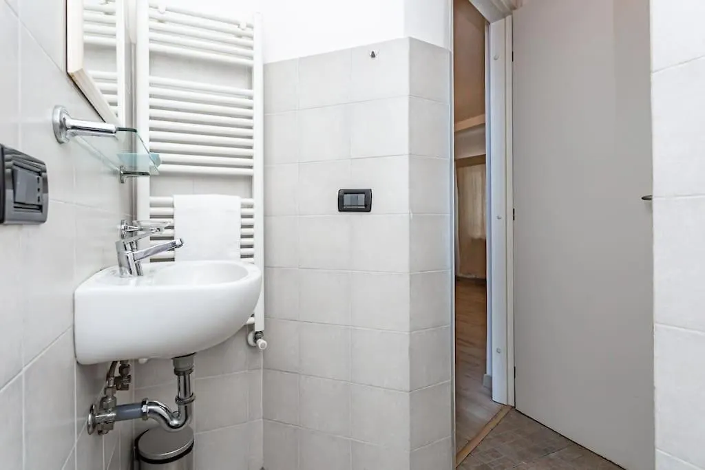 Apartment Adorno 3 - Affitti Brevi Italia Genoa